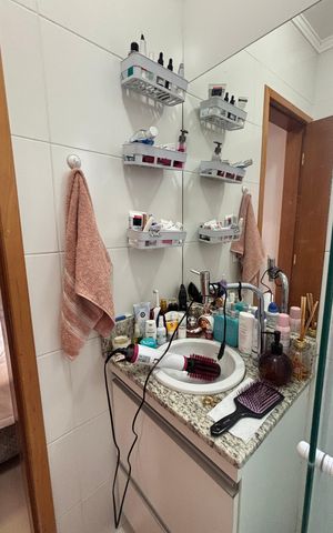 Apartamento à venda com 95m², 2 quartos e 1 vaga Apartamento à venda com 95m², 2 quartos e 1 vagaBanheiro da Suíte 2
