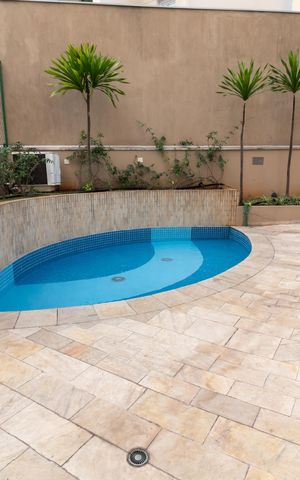 Apartamento para alugar com 77m², 2 quartos e 2 vagasÁrea comum - Piscina