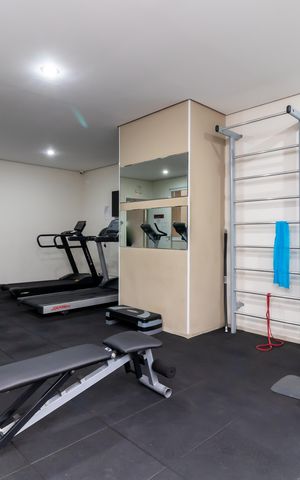 Apartamento para alugar com 77m², 2 quartos e 2 vagasÁrea comum - Academia