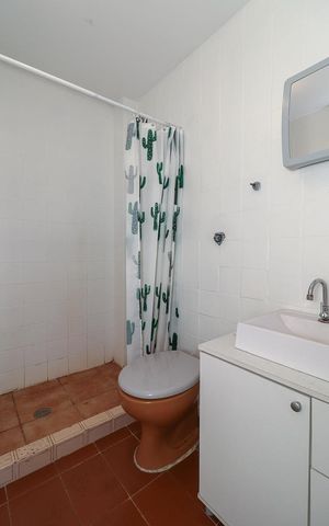 Apartamento à venda com 76m², 3 quartos e 1 vagaBanheiro