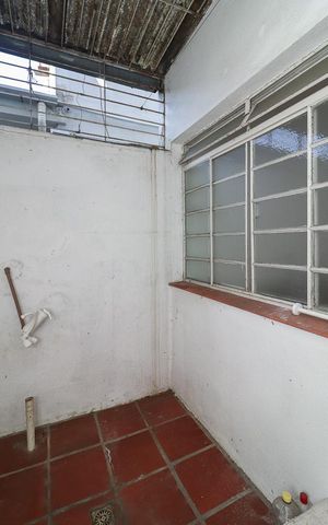 Apartamento à venda com 76m², 3 quartos e 1 vagaÁrea de Serviço