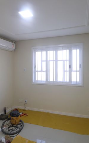 Casa à venda com 270m², 3 quartos e 3 vagasEscritório