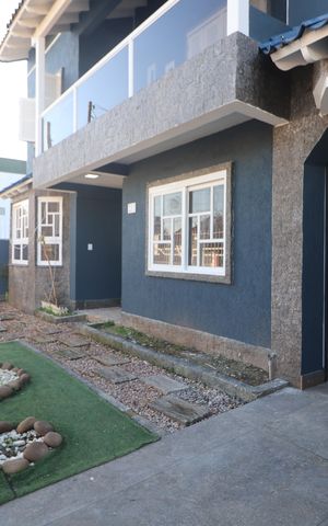 Casa à venda com 270m², 3 quartos e 3 vagasÁrea externa