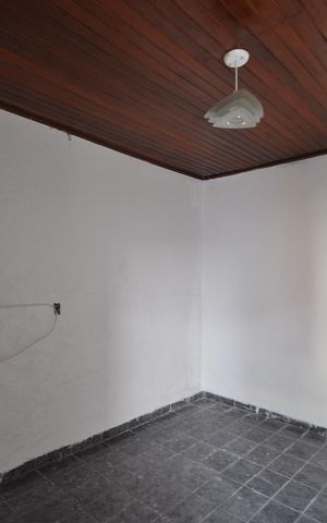 Casa à venda com 60m², 1 quarto e sem vagaSala