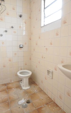 Casa à venda com 60m², 1 quarto e sem vagaBanheiro