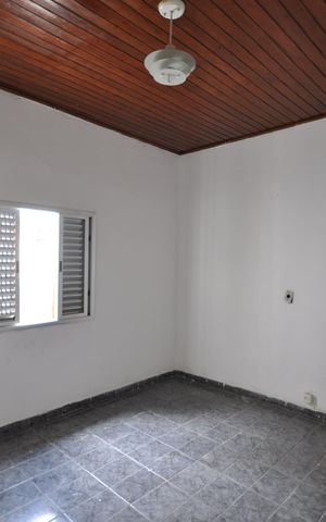 Casa à venda com 60m², 1 quarto e sem vagaQuarto