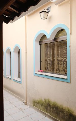 Casa à venda com 140m², 2 quartos e 2 vagasQuintal