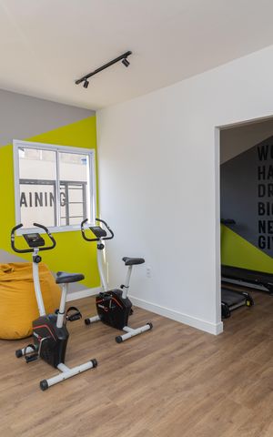 Apartamento para alugar com 32m², 2 quartos e sem vaga Apartamento para alugar com 32m², 2 quartos e sem vagaÁrea comum - Academia