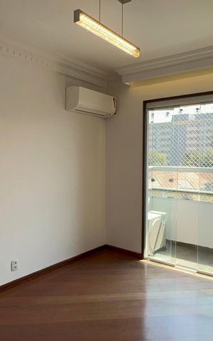 Apartamento à venda com 88m², 2 quartos e 2 vagas Apartamento à venda com 88m², 2 quartos e 2 vagasSala