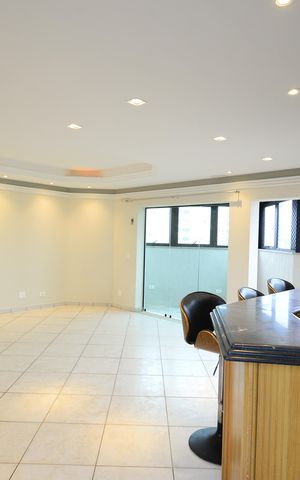 Apartamento à venda com 623m², 4 quartos e 6 vagasCobertura
