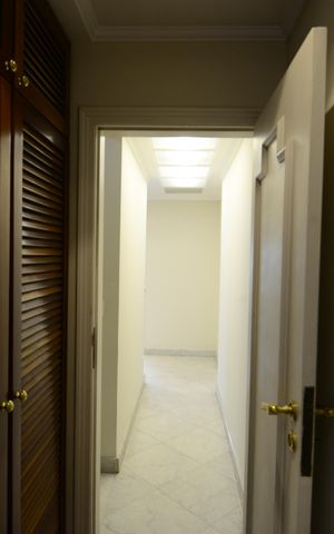 Apartamento à venda com 623m², 4 quartos e 6 vagasCorredor