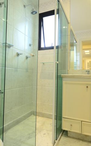 Apartamento à venda com 623m², 4 quartos e 6 vagasBanheiro Social