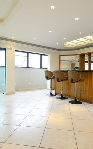 Apartamento à venda com 623m², 4 quartos e 6 vagasCobertura
