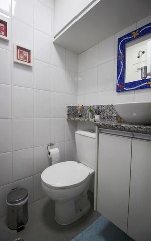 Apartamento para alugar com 145m², 3 quartos e 3 vagasBanheiro de Serviço