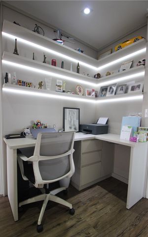 Apartamento para alugar com 145m², 3 quartos e 3 vagas Apartamento para alugar com 145m², 3 quartos e 3 vagasEscritório