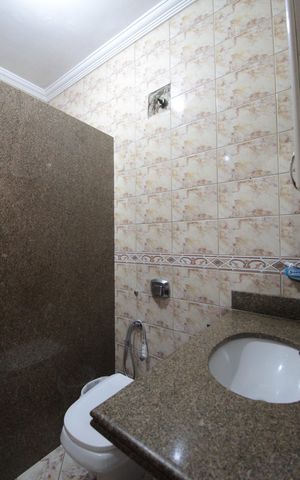 Casa à venda com 360m², 3 quartos e 2 vagasBanheiro Social