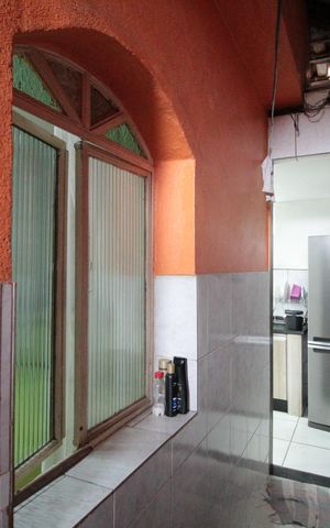 Casa à venda com 360m², 3 quartos e 2 vagasÁrea de Serviço