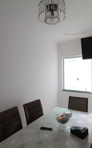 Casa à venda com 360m², 3 quartos e 2 vagasCopa