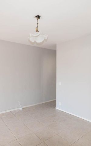 Apartamento à venda com 65m², 1 quarto e 1 vagaSala