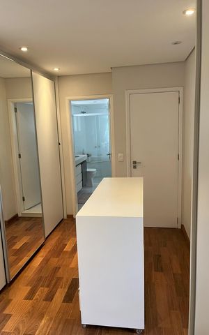 Apartamento à venda com 232m², 3 quartos e 3 vagasQuarto
