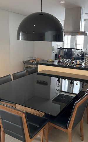 Apartamento à venda com 232m², 3 quartos e 3 vagasSala