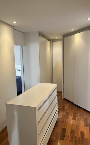 Apartamento à venda com 232m², 3 quartos e 3 vagasQuarto