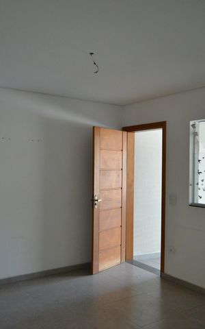 Casa à venda com 88m², 2 quartos e 1 vagaSala