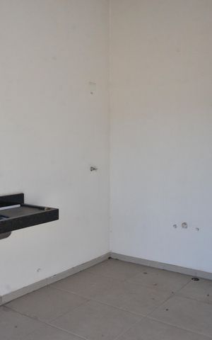 Casa à venda com 88m², 2 quartos e 1 vagaÁrea de Serviço
