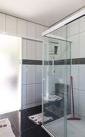 Casa para alugar com 200m², 4 quartos e 6 vagasBanheiro da Suíte 3