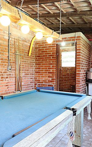 Casa para alugar com 200m², 4 quartos e 6 vagasÁrea Externa