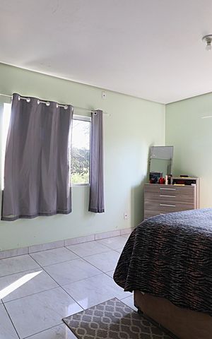 Casa para alugar com 200m², 4 quartos e 6 vagasSuíte 3