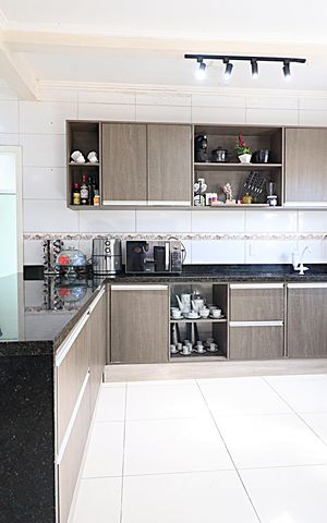 Casa para alugar com 200m², 4 quartos e 6 vagasCozinha