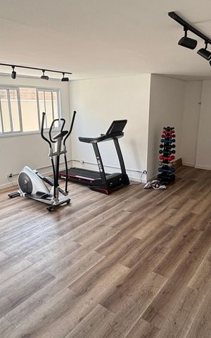 Apartamento à venda com 57m², 2 quartos e 1 vaga Apartamento à venda com 57m², 2 quartos e 1 vagaAcademia