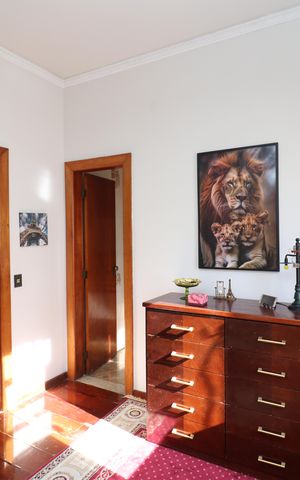 Apartamento à venda com 350m², 4 quartos e 4 vagasSuíte 2