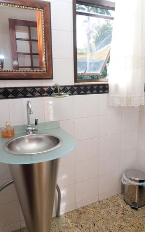 Apartamento à venda com 350m², 4 quartos e 4 vagasLavabo