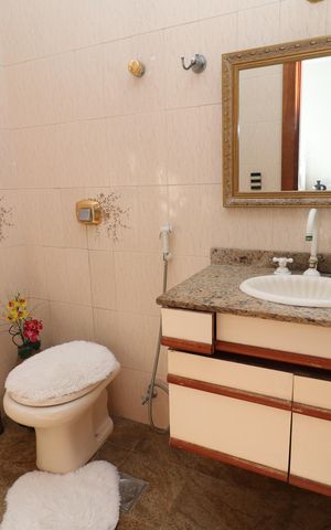 Apartamento à venda com 350m², 4 quartos e 4 vagasBanheiro Suite 4