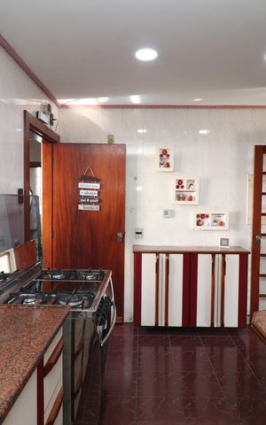 Apartamento à venda com 350m², 4 quartos e 4 vagasCozinha