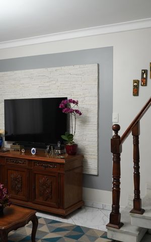Casa à venda com 125m², 3 quartos e 2 vagasSala