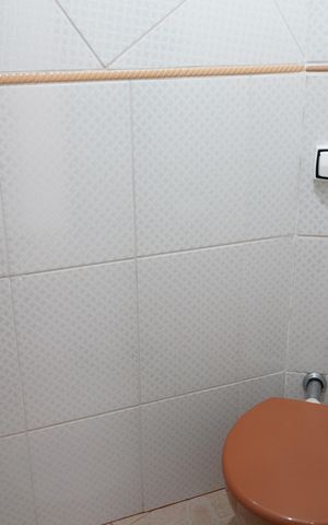 Casa à venda com 125m², 3 quartos e 2 vagasBanheiro de Serviço