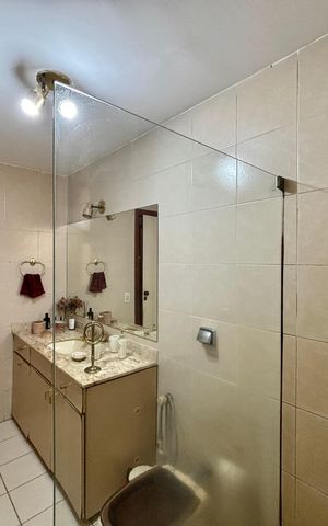 Apartamento à venda com 136m², 3 quartos e sem vagaBanheiro Social