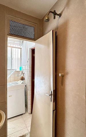 Apartamento à venda com 136m², 3 quartos e sem vagaBanheiro de Serviço