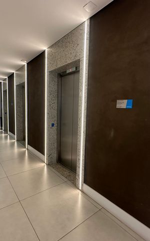 Apartamento à venda com 69m², 2 quartos e 2 vagasHall de entrada