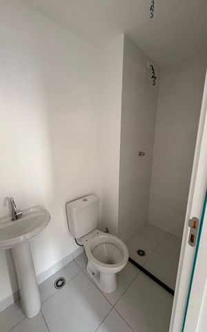 Apartamento para alugar com 33m², 2 quartos e sem vaga Apartamento para alugar com 33m², 2 quartos e sem vagaBanheiro