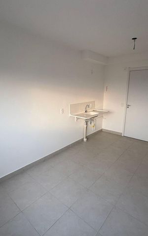 Apartamento para alugar com 33m², 2 quartos e sem vaga Apartamento para alugar com 33m², 2 quartos e sem vagaCozinha e Área de Serviço