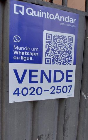 Apartamento à venda com 70m², 4 quartos e sem vaga Apartamento à venda com 70m², 4 quartos e sem vagaPlaca