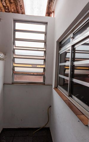 Casa para alugar com 170m², 2 quartos e 1 vaga Casa para alugar com 170m², 2 quartos e 1 vagaÁrea de Serviço