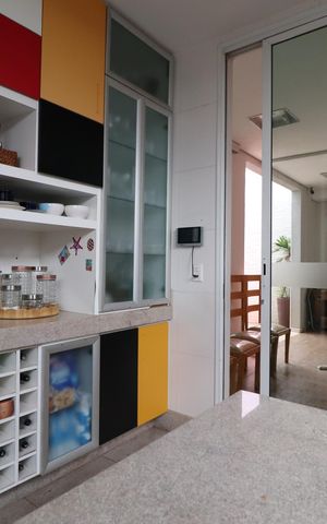 Casa para alugar com 490m², 4 quartos e 4 vagasCozinha