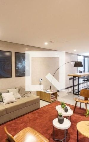 Studio à venda com 25m², 1 quarto e sem vaga Studio à venda com 25m², 1 quarto e sem vagaHall social