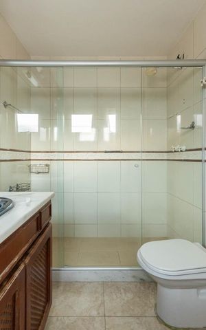 Apartamento à venda com 344m², 4 quartos e 2 vagasBanheiro Suíte 1