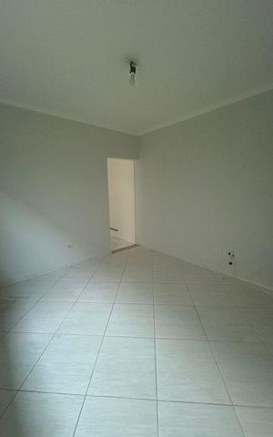Casa à venda com 69m², 2 quartos e 1 vaga Casa à venda com 69m², 2 quartos e 1 vagaSala